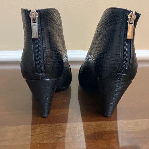 Chinese Laundry women ankle boot black reptile 6M - Picture 3 of 7